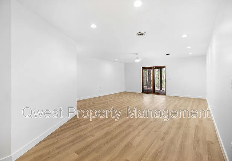 3477 Blackwood Dr — Photo 11