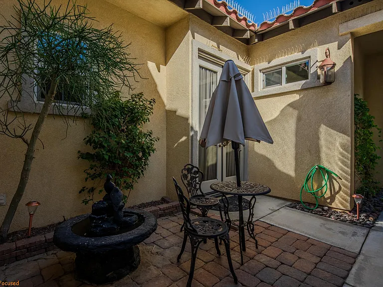 27 Shoreline Dr — Photo 5