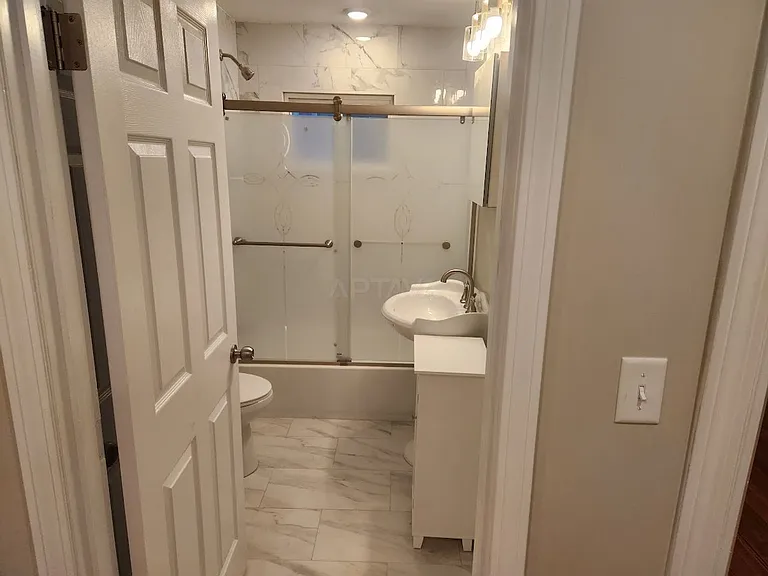 53 Albion St #1 — Photo 5
