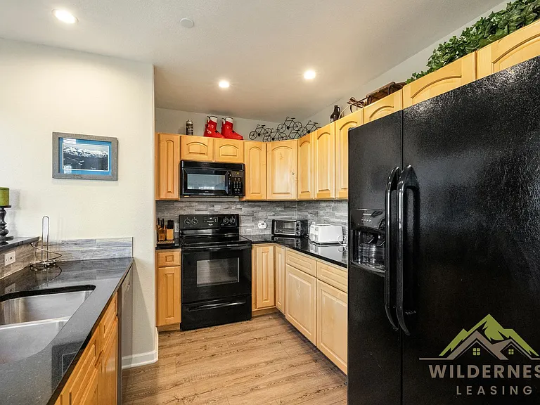 4020 Silverheels Dr #1274-unit 12 — Photo 32