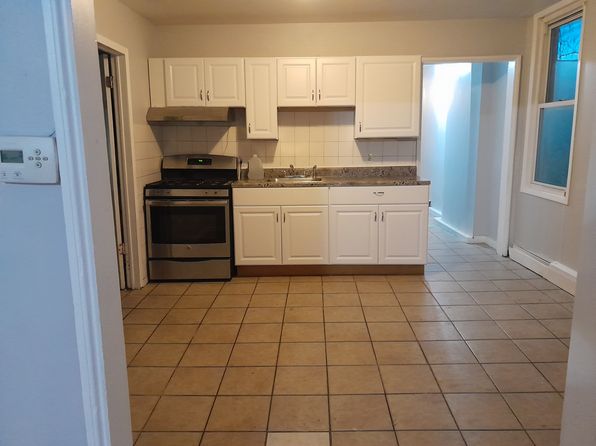 11-13 Liberty St #13-2