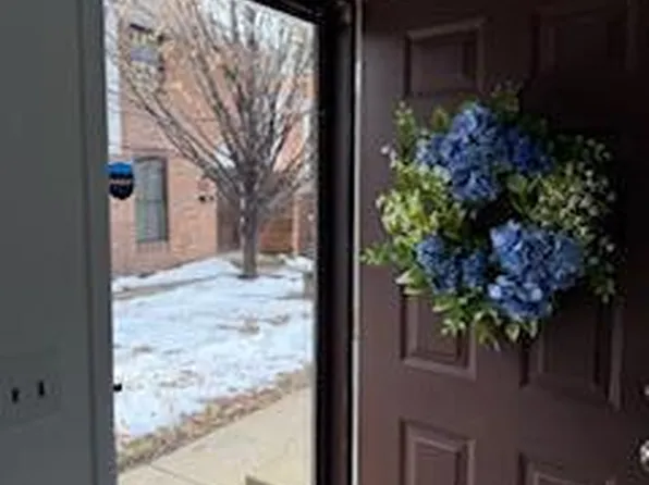 1883 Willoway Cir N, Columbus, OH 43220