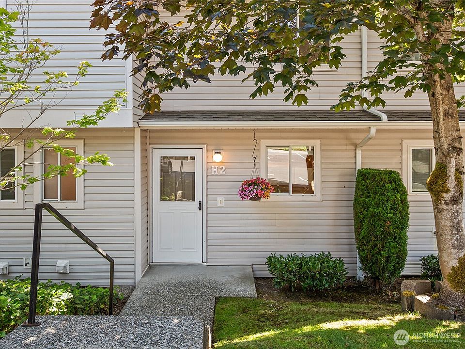 1st image of 18910 Bothell Everett HWY #H2