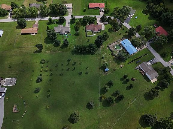 Beautiful neighborhood.