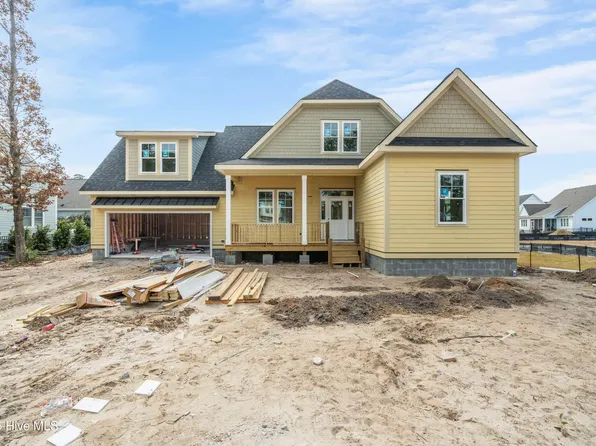 415 Raven Glen Drive, Southport, NC 28461
