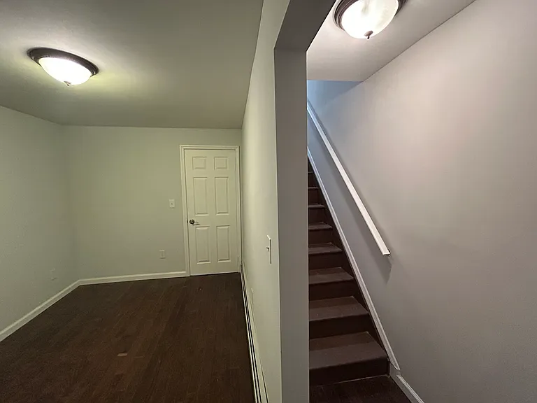 4103 Bronxwood Ave #2 — Photo 6