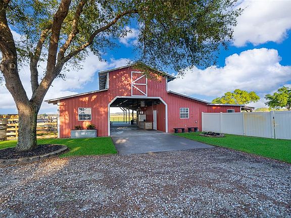 4th image of 3398 Masterpiece Rd