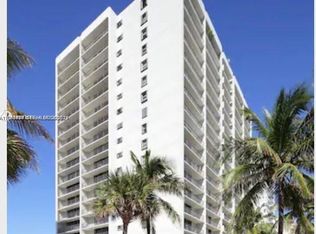 2625 Collins Ave APT 302, Miami Beach, FL 33140