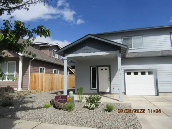 324 Everett Way, Talent, OR 97540