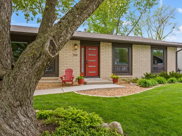 1510 Wheeler Dr, Ames, IA 50010