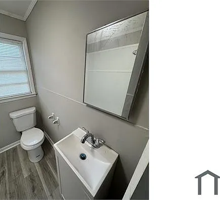 708 Trinity Pl — Photo 3