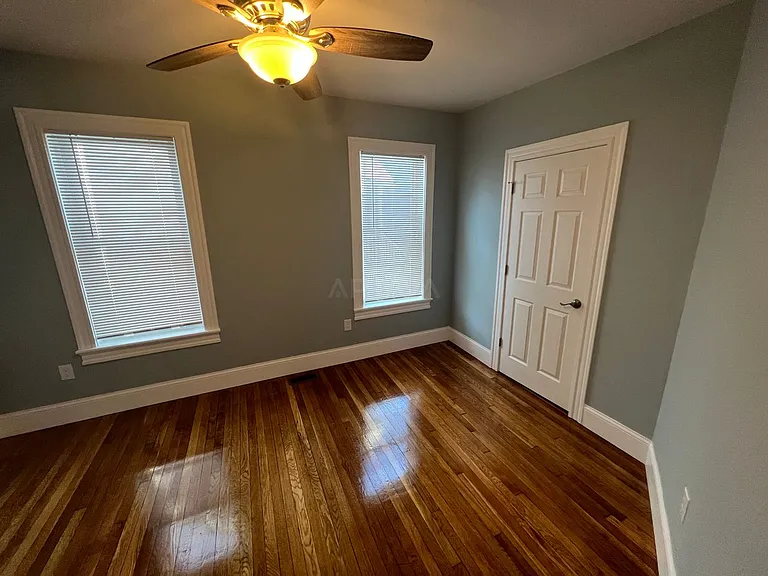 366 Highland Ave #1 — Photo 36