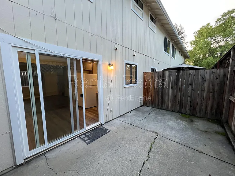 141 W Agua Caliente Rd #D — Photo 26