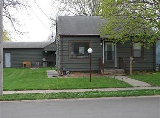119 26th St SW, Mason City, IA 50401