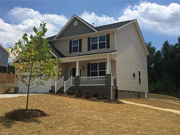 2nd image of 210 Ironwood Dr