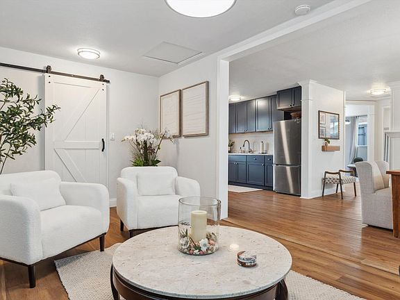 3rd image of 233 S Coombs Street