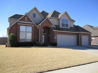 1701 W Charleston St S, Broken Arrow, OK 74011