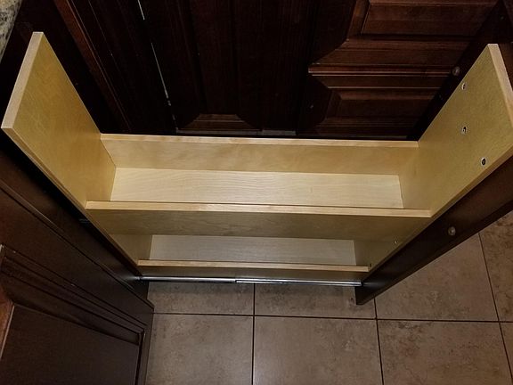 3rd image of 4824 Tujunga Ave Unit 208A