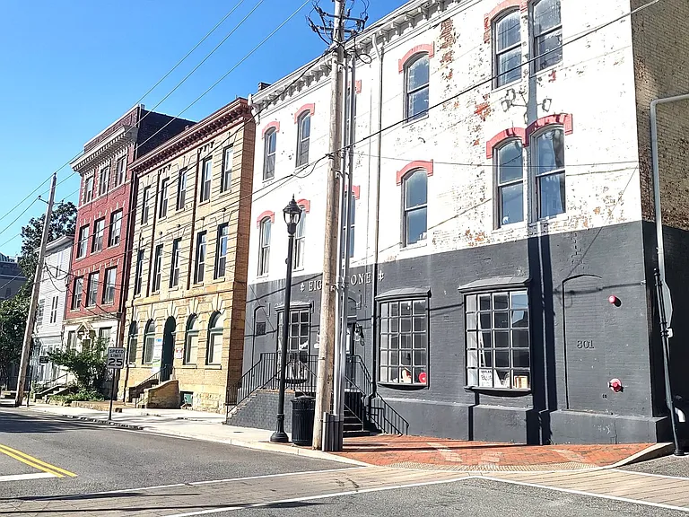 801 Church St — Photo 14