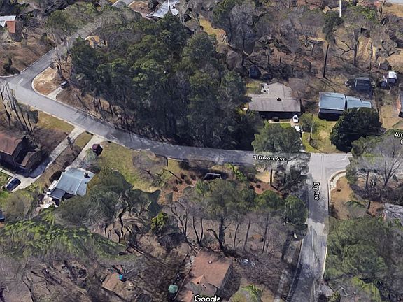 3rd image of 324 S Dixon Ave