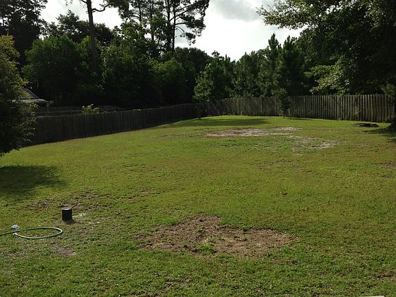 3rd image of 400 Belle Chasse Way