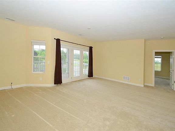 4th image of 3090 Grand Falls Blvd