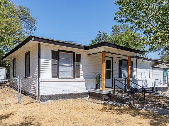 2nd image of 2347 Village Way