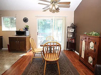 1074 Birch Tree Ln photo 1