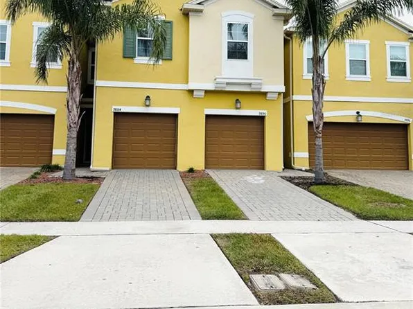9890 Red Eagle Dr, Orlando, FL 32825