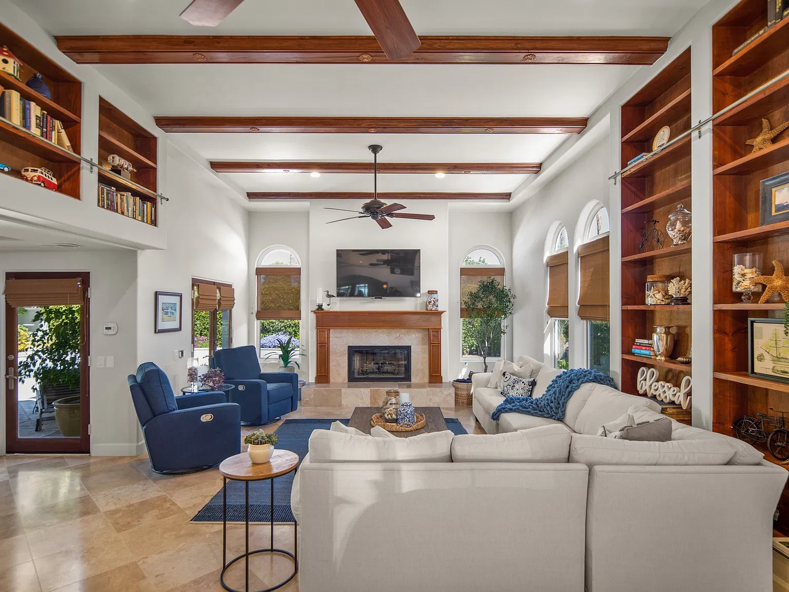 1021 Coronado Ave — Photo 4
