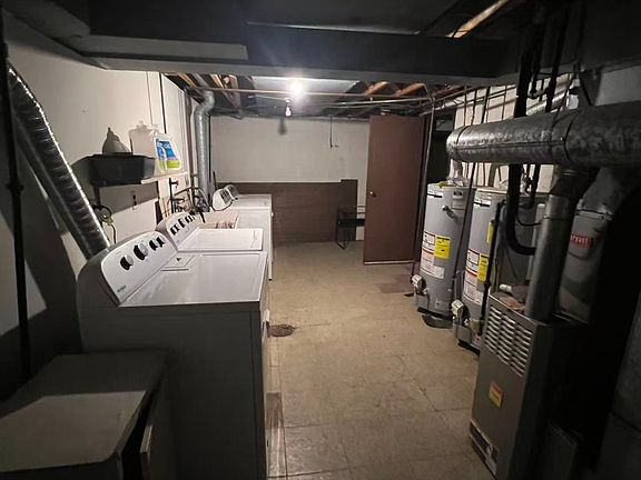 2nd image of 8901 Alton St Floor 2