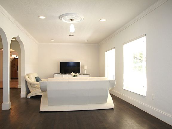 2nd image of 3909 Alhambra Ct #0