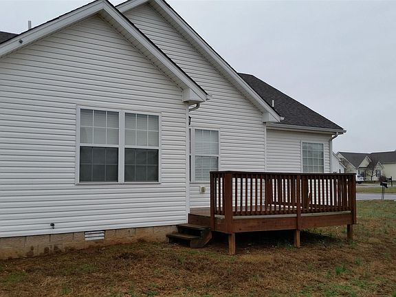 2nd image of 798 Samantha Ln