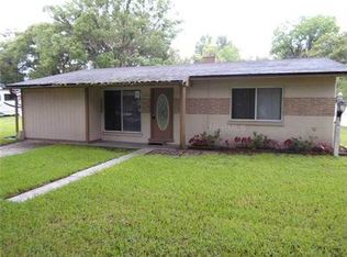 5509 12th St, Zephyrhills, FL 33542