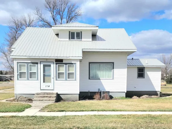 114 NE 1st Ave NE, Parshall, ND 58770