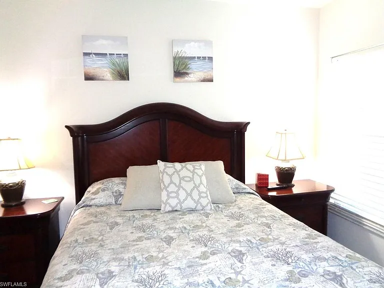 6260 Bellerive Ave #4 — Photo 28