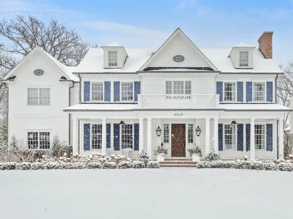 4609 Downers Dr, Downers Grove, IL 60515