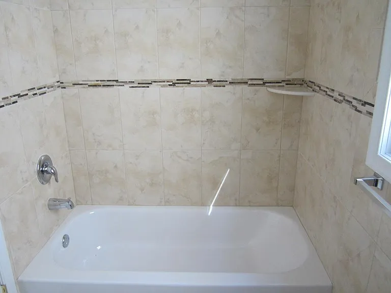 402 Cross St #2 — Photo 5