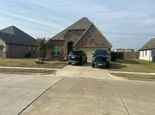 2125 Liriope Ln, Waxahachie, TX 75165