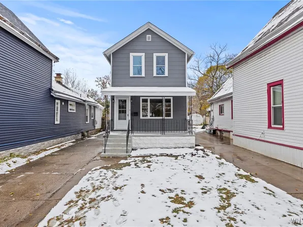 74 Baynes St, Buffalo, NY 14213