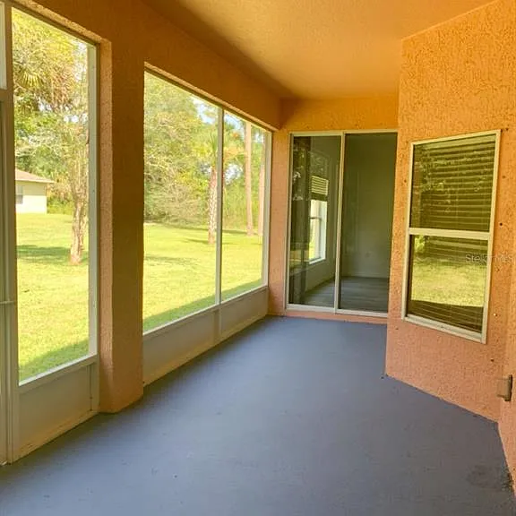 9 Royal Palm Ln — Photo 26