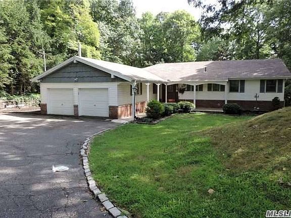 2nd image of 8 Brycewood Dr