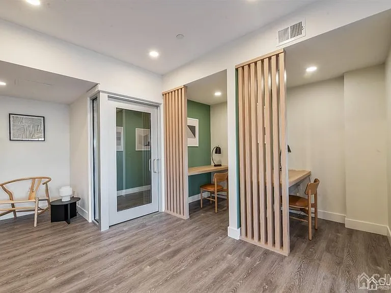 1 Nolan Way #JR — Photo 33