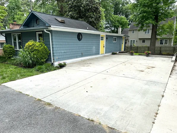 389 Holly Trl, Crownsville, MD 21032