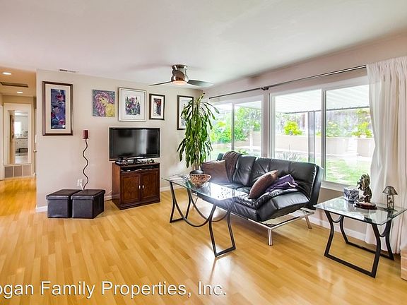 4th image of 7247 Cowles Mountain Blvd