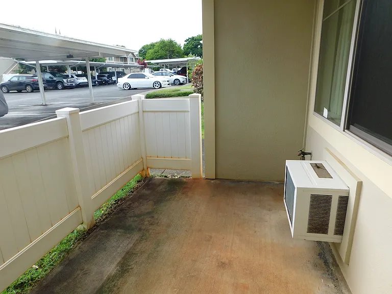 Front courtyard.