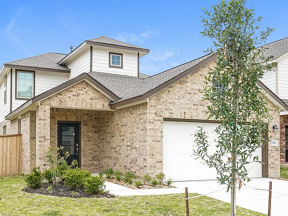 4th image of 1726 Sahara Dr