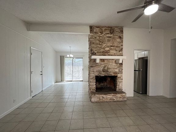 3rd image of 12302 Willow Wild Dr