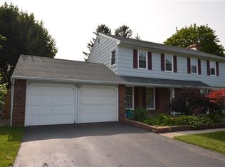 103 Nettlecreek Rd, Fairport, NY 14450