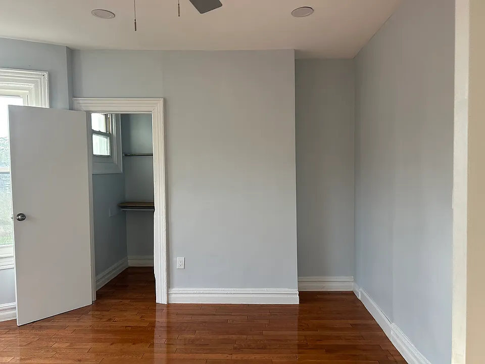 66 Clendenny Ave #2-R